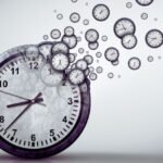 Essay on Time in Hindi